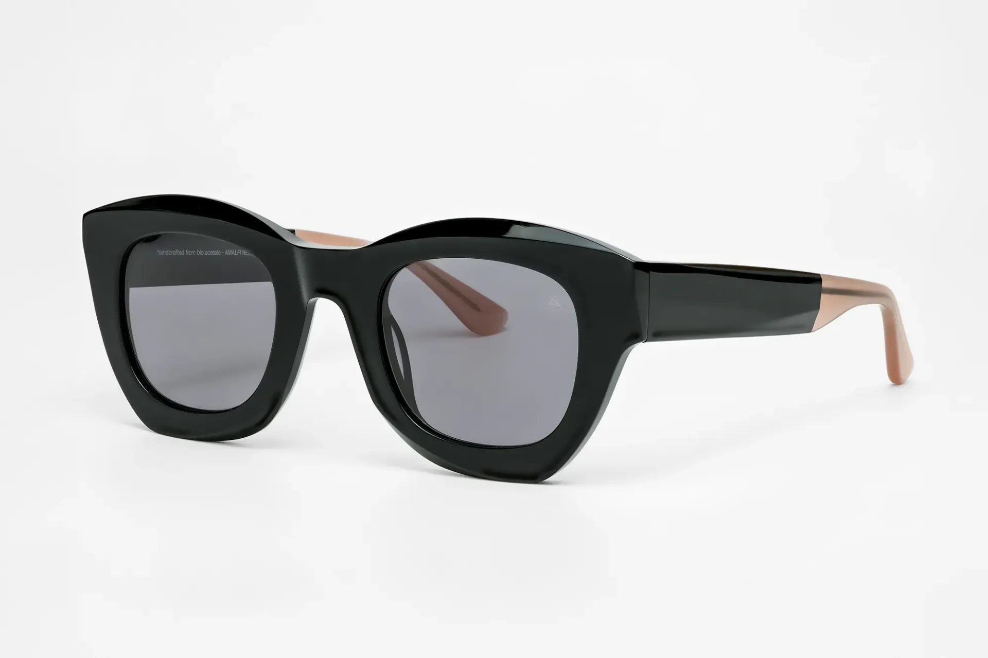 Amalfi-R / Noir Terracotta /  Verres Black Pola