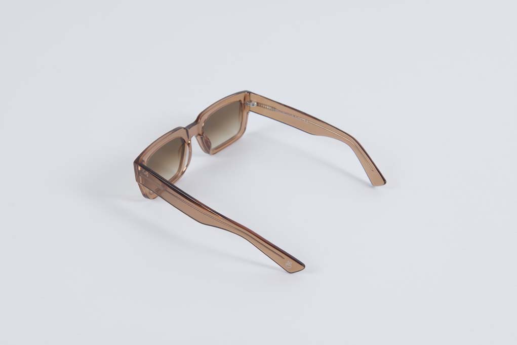 Brown / E5 / Brown Gradient Lens