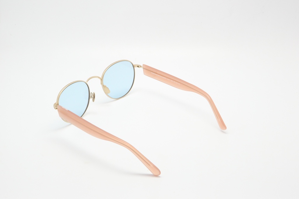 Lola / Sable / Light Blue Lens