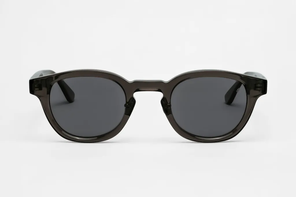 Brad _ E13 _ Verres Black Pola _ Cat.3-FACE.webp