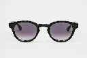 Brad _ E30 _ Verres Light Pink _ Cat.1-FACE.webp