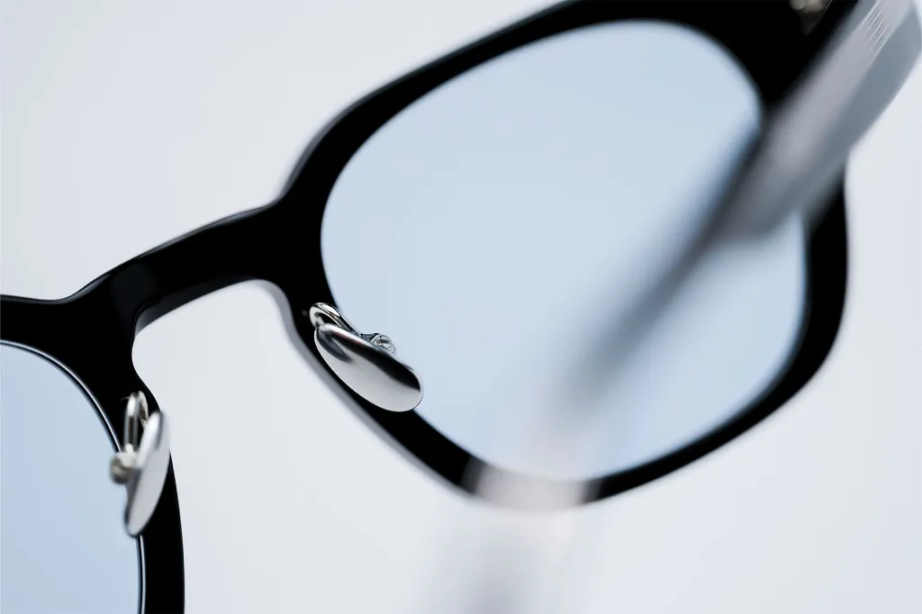 Flo _ E2B _ Verres Bleu tamisé _ Cat.1-16086.webp