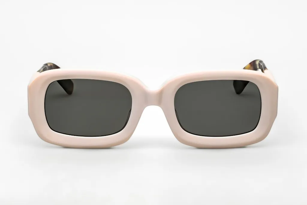 Amy E26-E26_E17 _ Verres Vert-FACE.webp