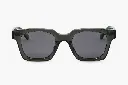 Myn _ E13 _ Black Pola Lens-FACE.webp