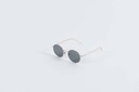 Zelie / E18 - Pale Gold / Green Lens