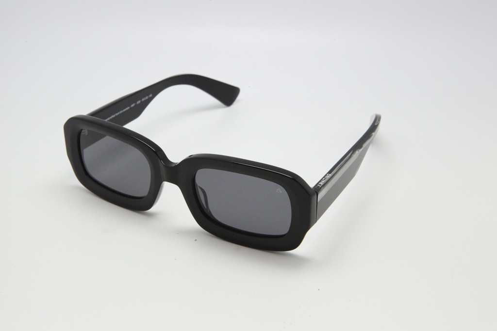 [AmyE2B] Amy / Noir /  Verres Black Pola