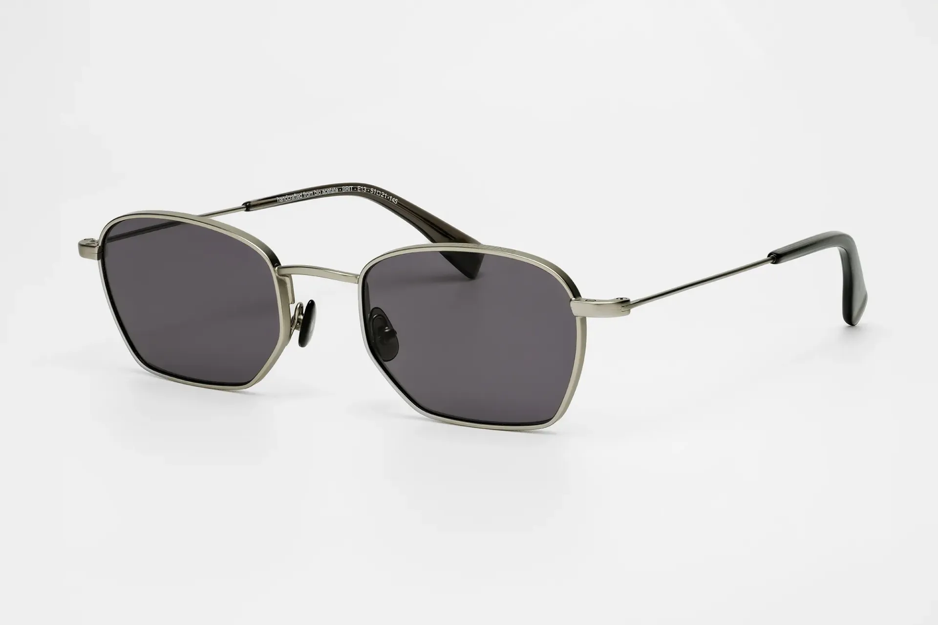 Brit / Mat Silver - Gris Cristal /  Verres Black Pola